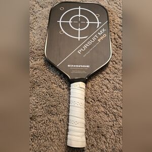 Engage MX Pursuit Pro pickleball paddle